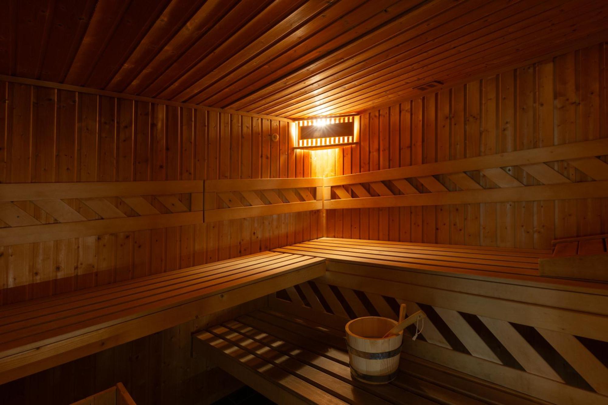 Ai Pozzi Village Resort & Spa Лоано Экстерьер фото