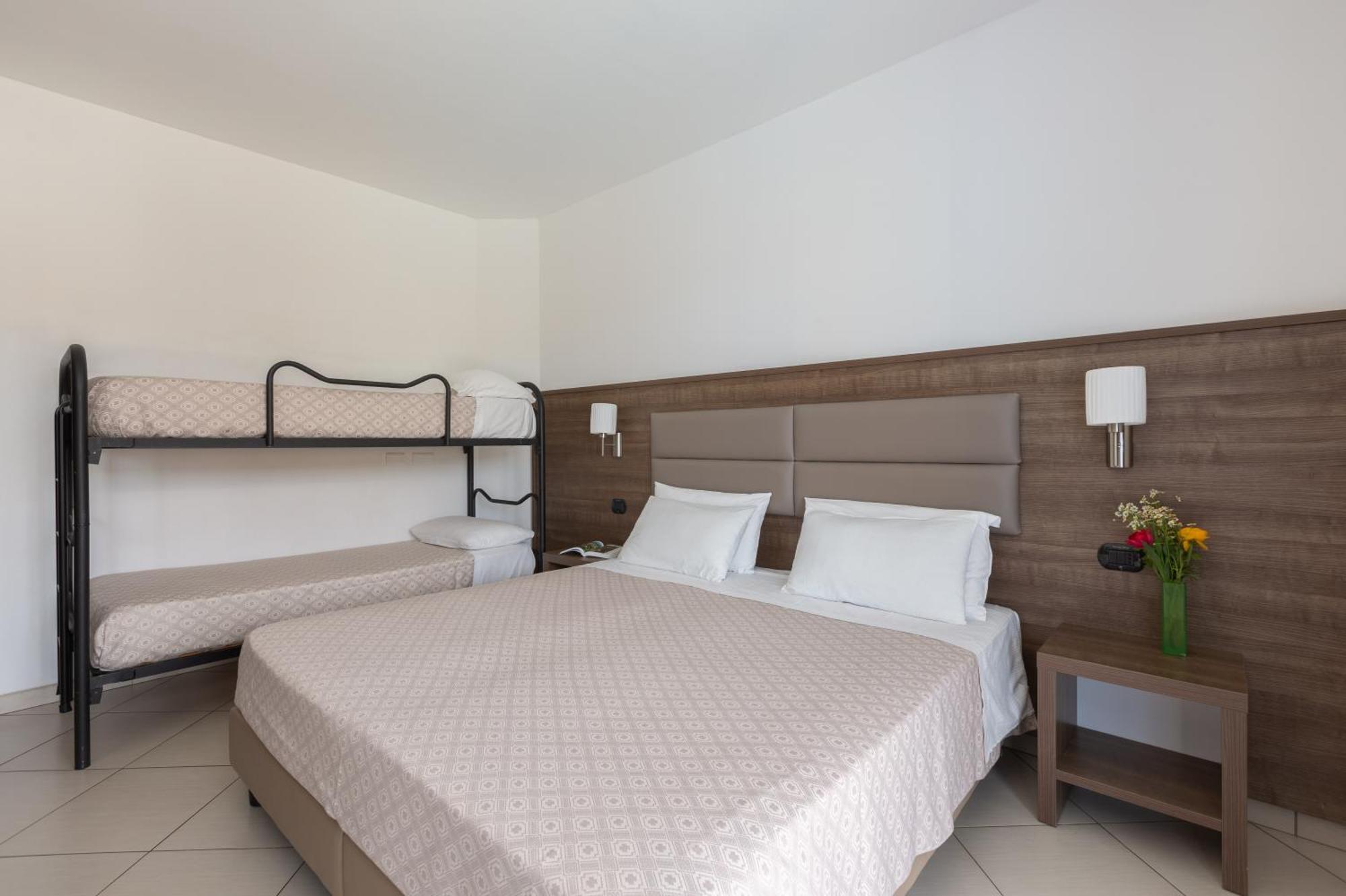 Ai Pozzi Village Resort & Spa Лоано Экстерьер фото